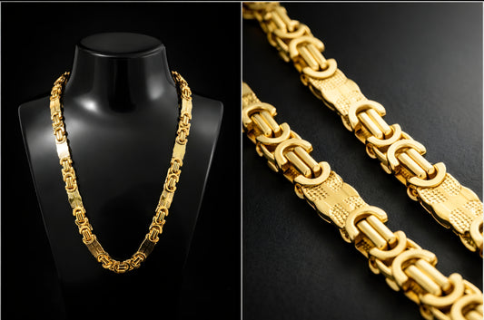 Collier doré à maillons texturés – Élégance et caractère