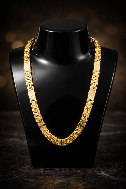 Collier doré à maillons texturés – Élégance et caractère